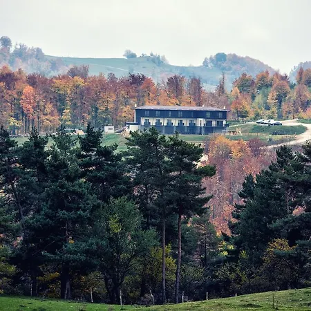 Potcoava Mountain Hideaway * Runcu (Dambovita)